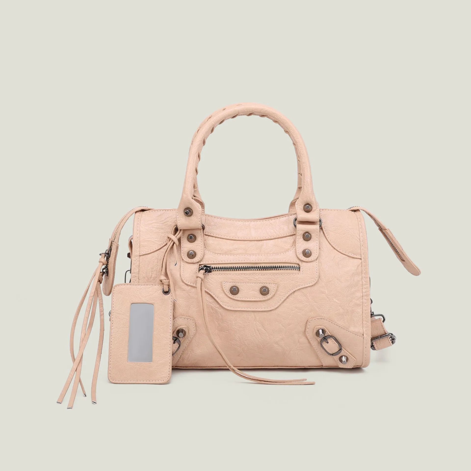 Small and medium-sized apricot color