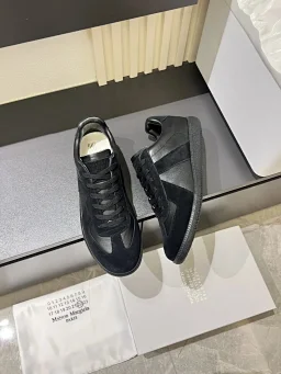 thumbnail for [ABC30] Cowhide vintage German training shoes for men and women are soft and breathable