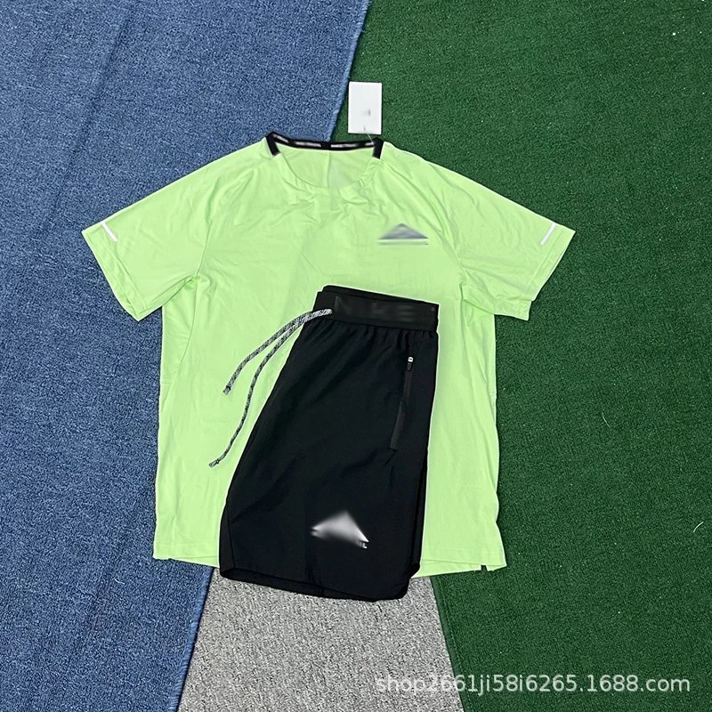 Nike Matching Sets Trail short-sleeve T-shirt and zip-pocket shorts set — 890 Green, 2019 Black