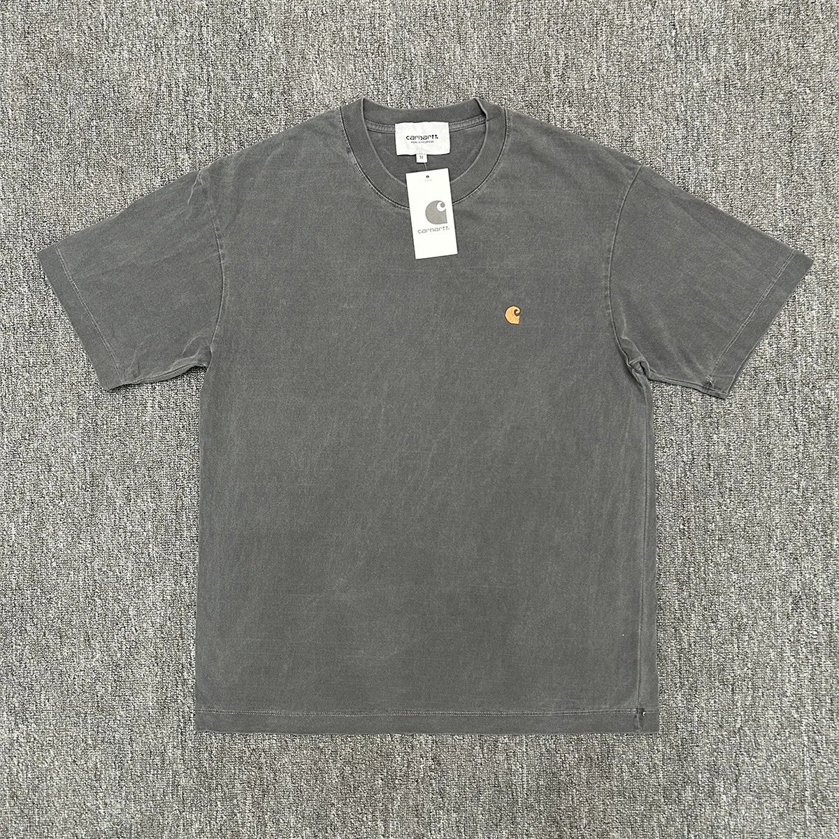 Carhartt T-Shirts Washed crew-neck T-shirt with embroidered chest logo — 223 Washed Gray
