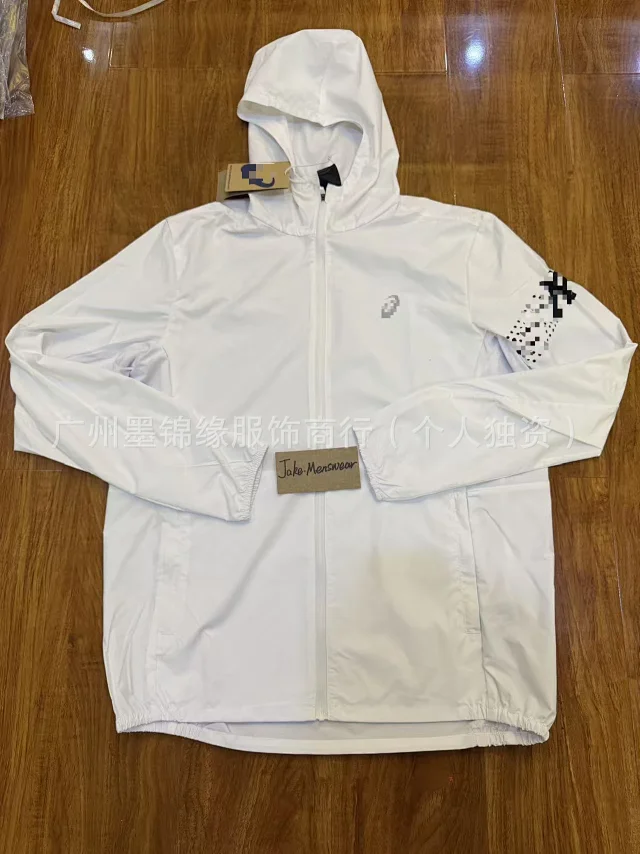 ASICS Jackets Hooded full-zip windbreaker jacket with contrast zipper and dotted sleeve graphic product detail image 20