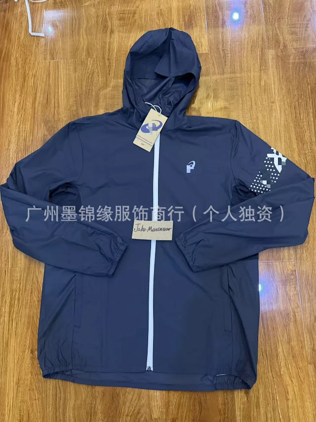 ASICS Jackets Hooded full-zip windbreaker jacket with contrast zipper and dotted sleeve graphic product detail image 18