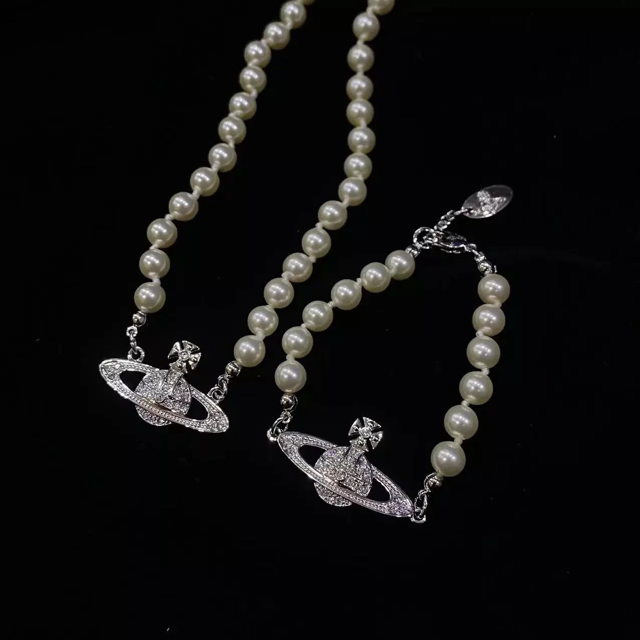 Planet Pearl Necklace/Bracelet in Silver