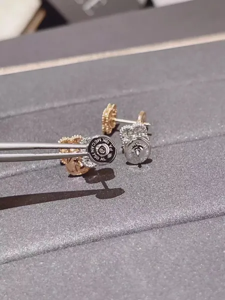 Design Four-Leaf Clover Pave Zircon Earrings Gold Jewelry - 13