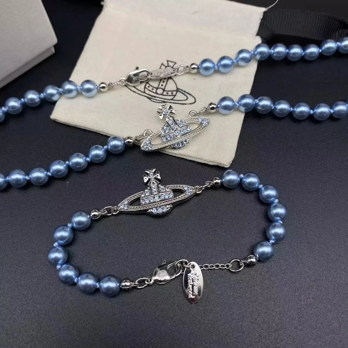 Vivienne Westwood Orb Pearl Necklace and Bracelet Set Blue Jewelry Necklaces product detail 2 in Litbuy spreadsheet finds