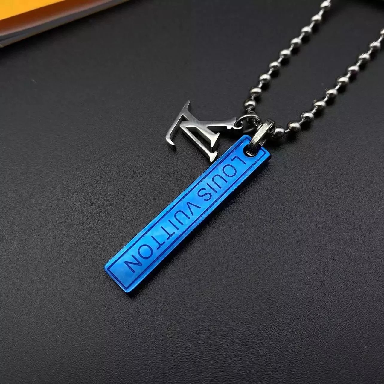 Blue tag necklace Netflix same ins explosive small red book recommended