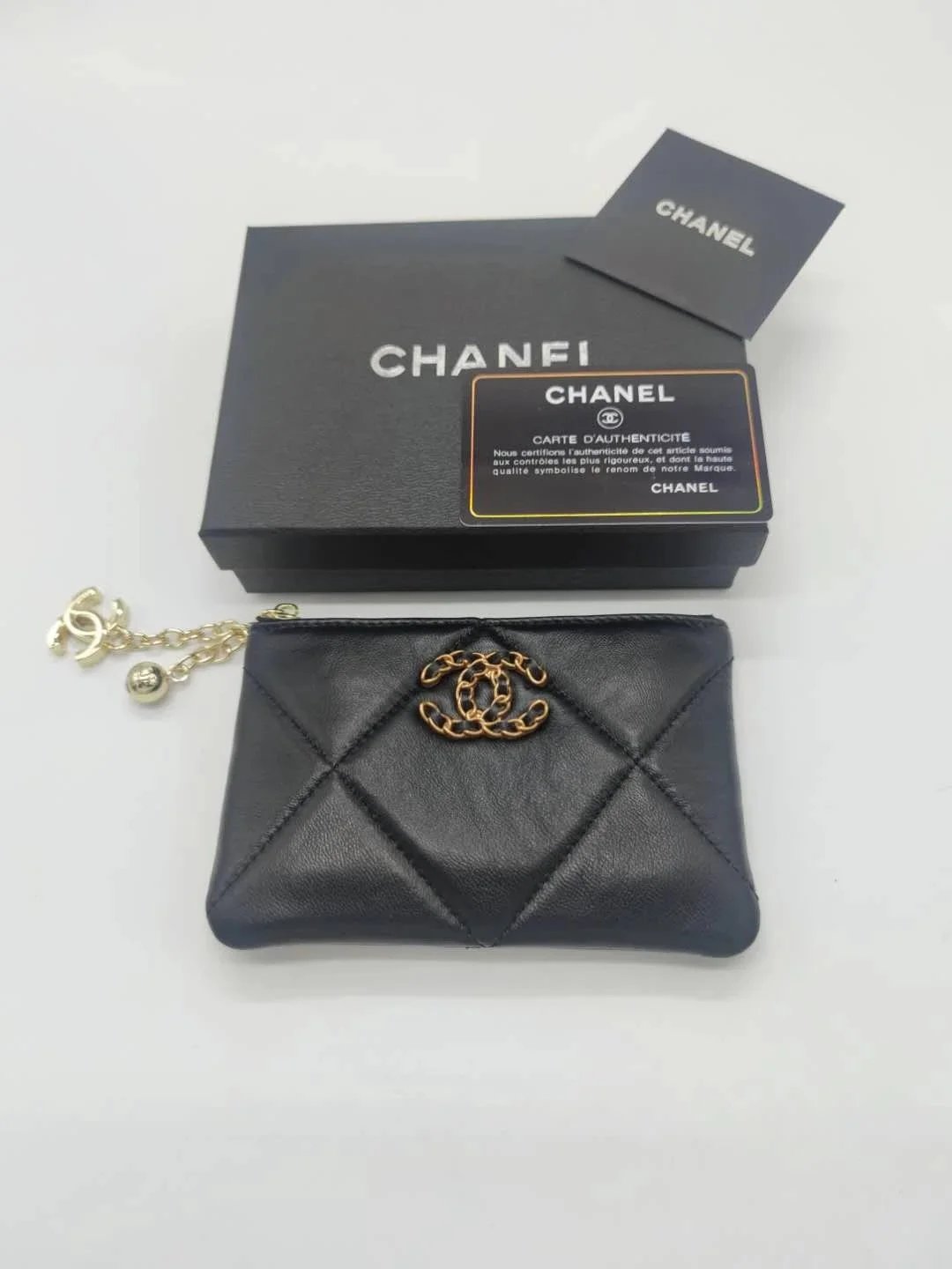 Chanel 19 Zip Pouch Quilted Lambskin Black