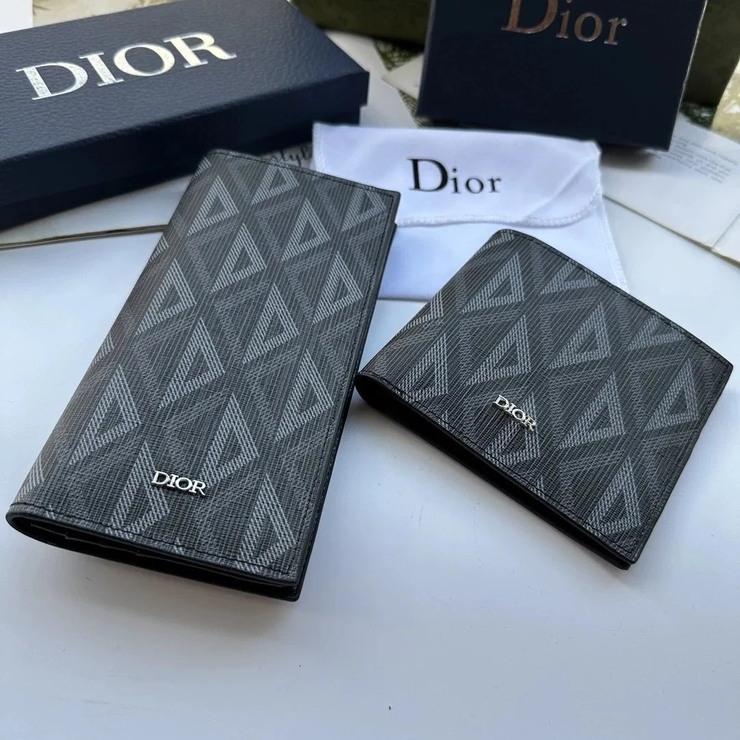 Dior Triangular Pattern Wallet Set