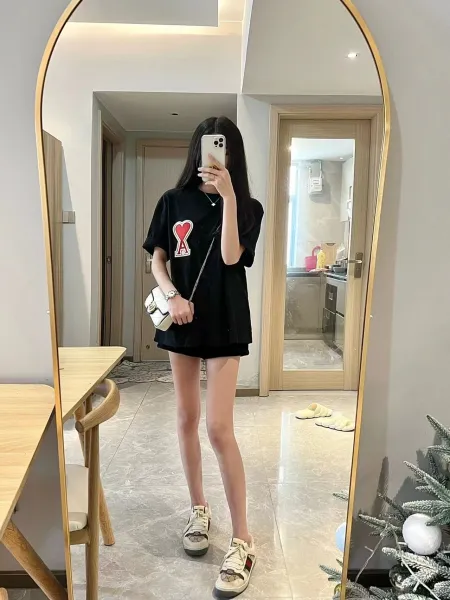 Ami Paris Heart Logo Navy T-Shirt - 24