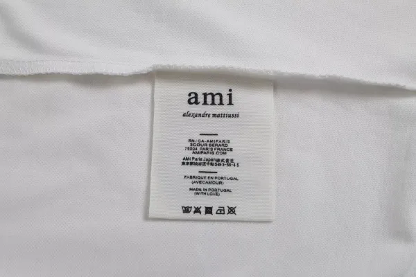 Ami Paris Heart Logo Navy T-Shirt - 37