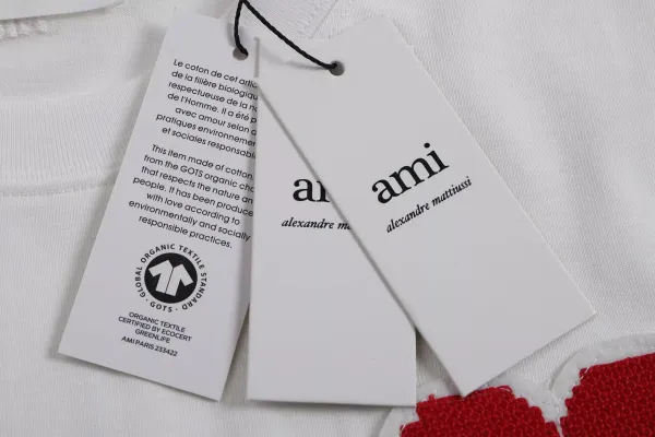 Ami Paris Heart Logo Navy T-Shirt - 35