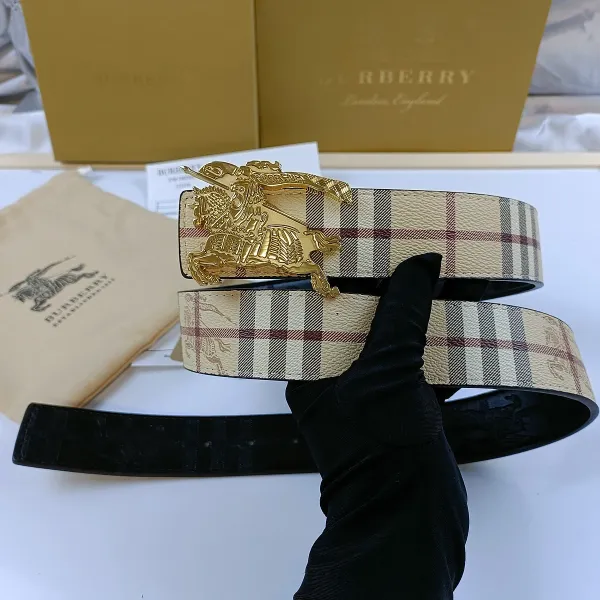 Burberry Equestrian Knight Card Holder Beige Accessories - 14