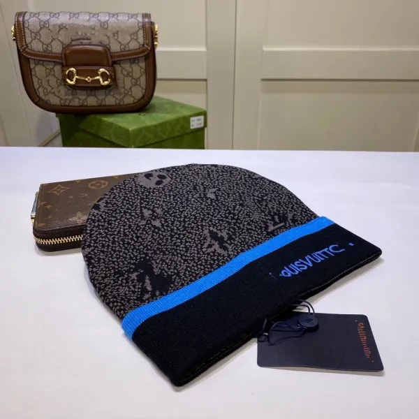 Louis Vuitton Monogram Pixel Beanie Black/White Knit Hat - 4