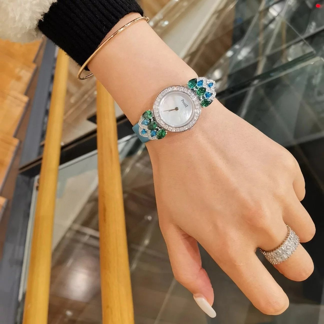 Mother of Pearl Dial - Blue-Green Diamonds