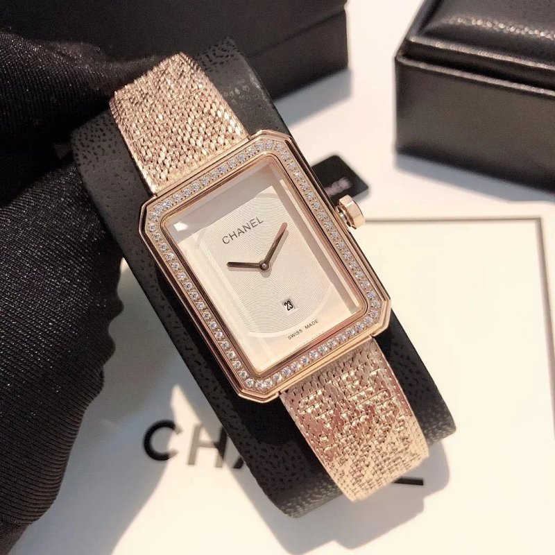Chanel Boyfriend Tweed
