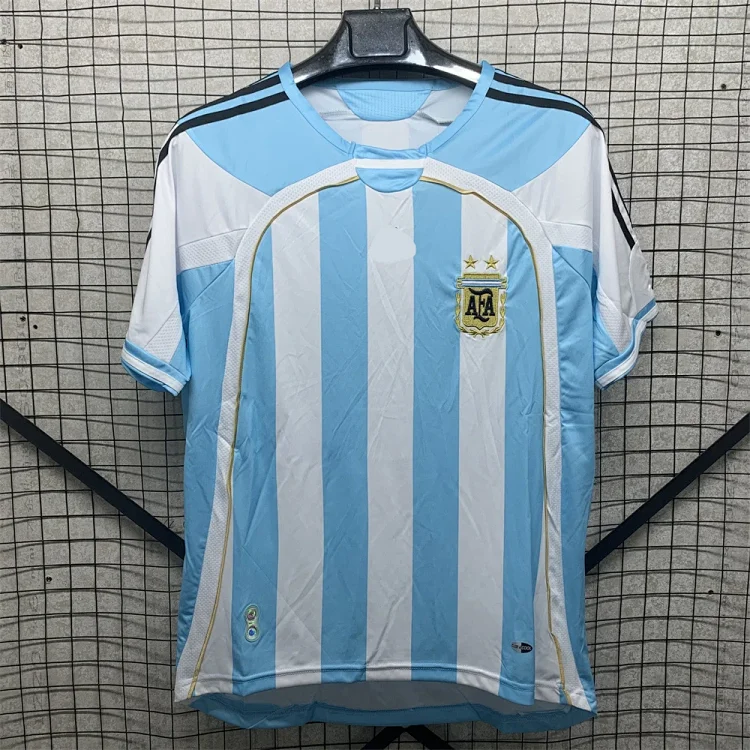 Retro national team series 06 Brazil 04 Portugal France Argentina Germany home and away short-sleeved and long-sleeved(pic3) Retro national team series 06 Brazil 04 Portugal France Argentina Germany home and away short-sleeved and long-sleeved