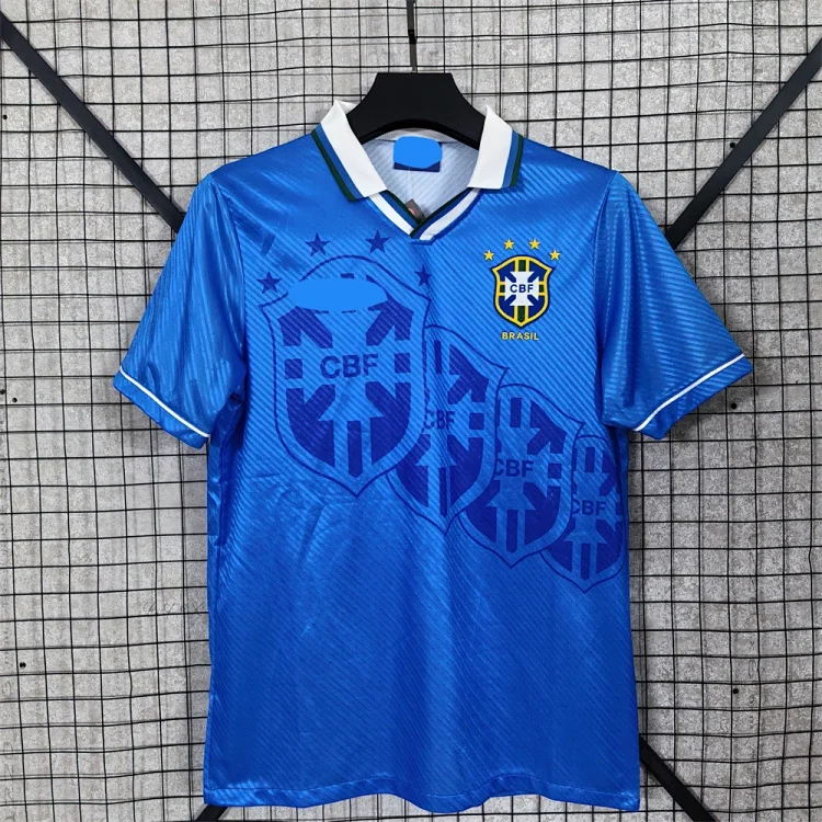 Retro national team series 06 Brazil 04 Portugal France Argentina Germany home and away short-sleeved and long-sleeved(pic25) Retro national team series 06 Brazil 04 Portugal France Argentina Germany home and away short-sleeved and long-sleeved