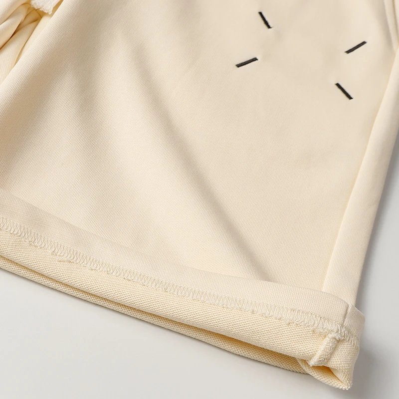 Design Minimalist Beige Drawstring Shorts - 33