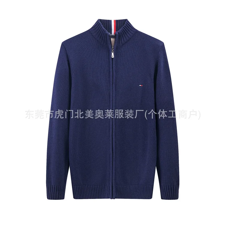 Mens sweater thickened stand collar zipper pullover sweater mens pure cotton embroidered sweater(pic2) Men's sweater thickened stand collar zipper pullover sweater men's pure cotton embroidered sweater