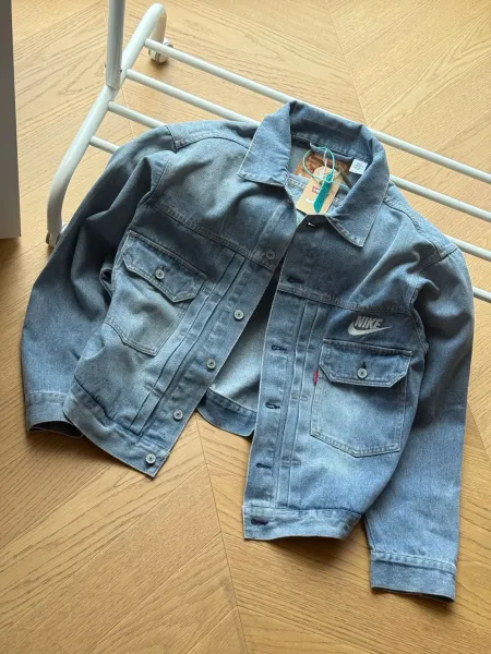 Nike x Levi's Trucker Jacket Light Wash Denim Jacket - 5