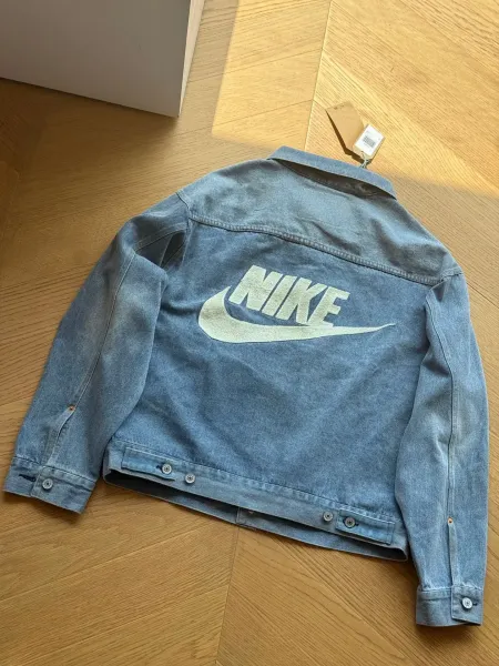Nike x Levi's Trucker Jacket Light Wash Denim Jacket - 4