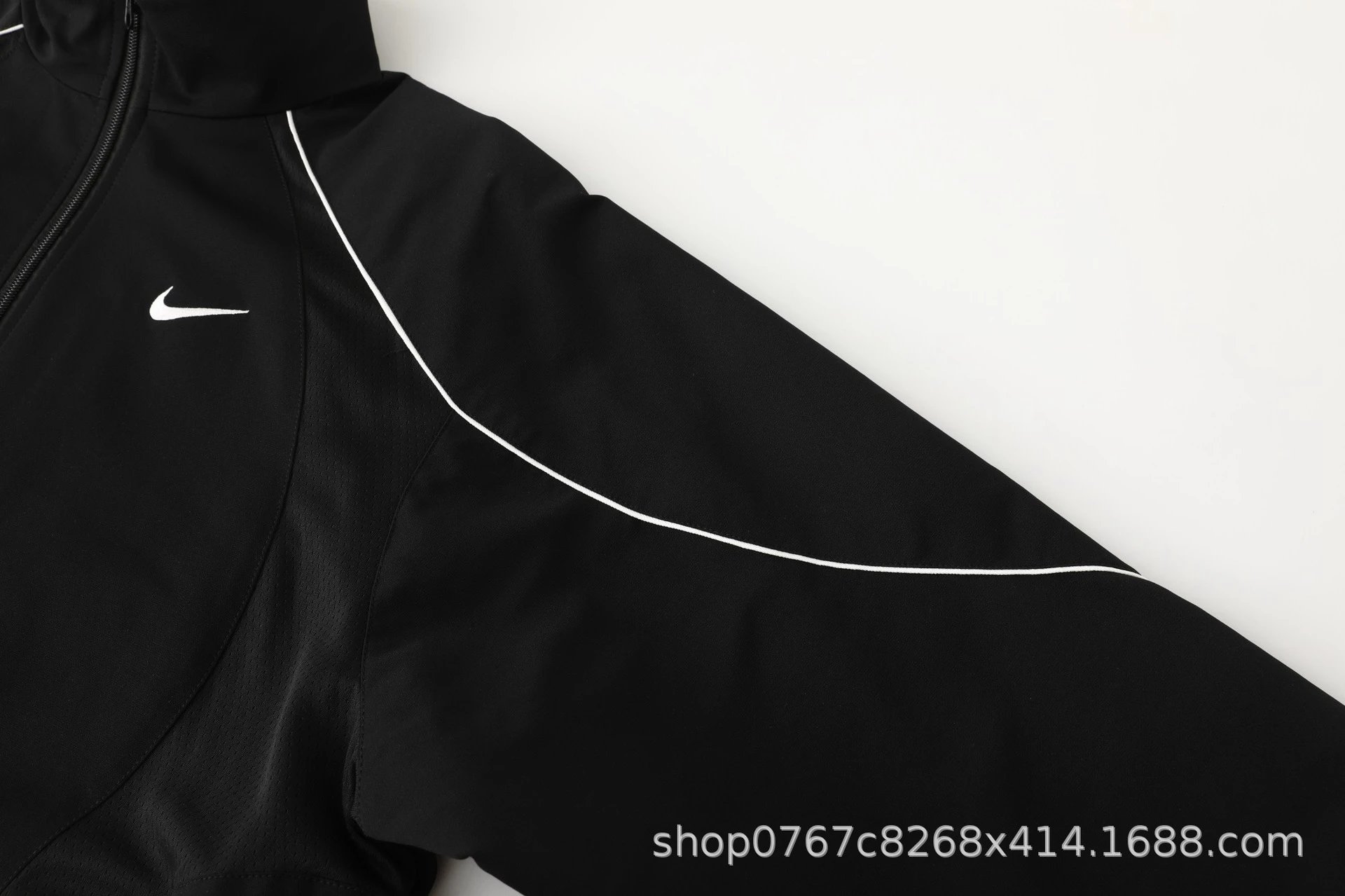 Nike x Supreme Windbreaker Black Jacket - 10