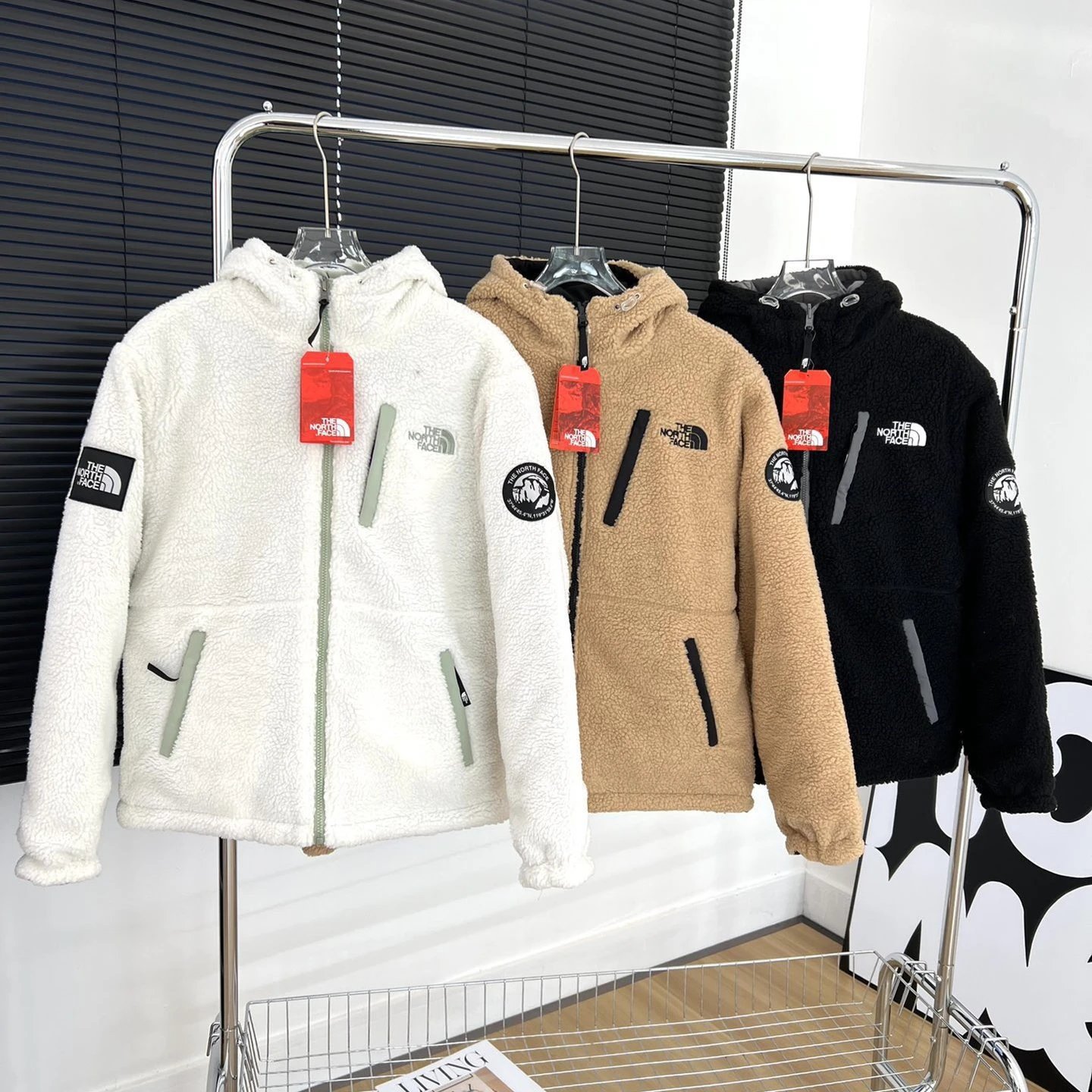 Polar fleece jacket with thickened hooded cotton jacket and wool on both sides, lamb plush
