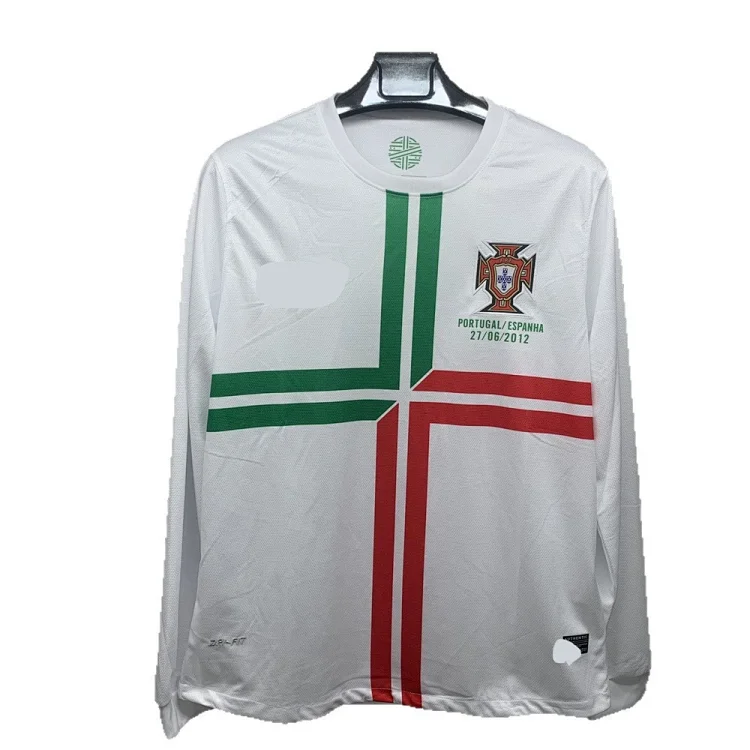 Retro national team series 06 Brazil 04 Portugal France Argentina Germany home and away short-sleeved and long-sleeved(pic44) Retro national team series 06 Brazil 04 Portugal France Argentina Germany home and away short-sleeved and long-sleeved
