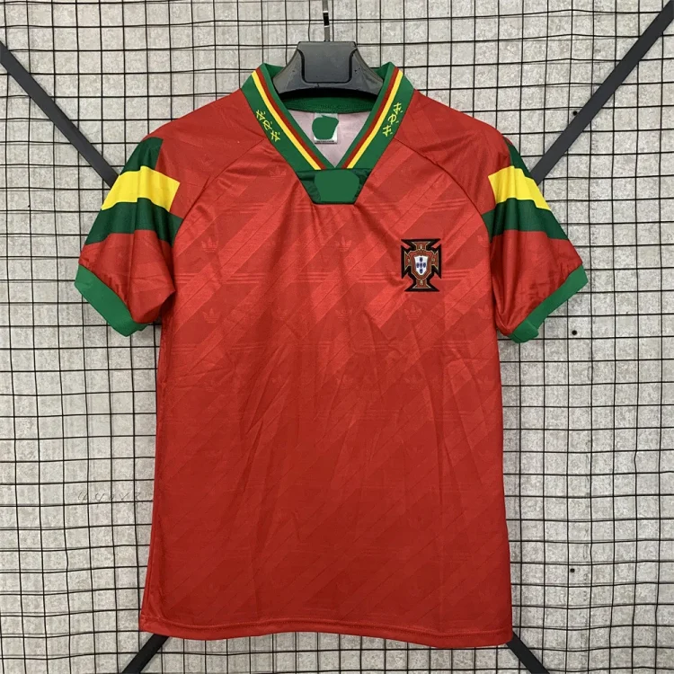 Retro national team series 06 Brazil 04 Portugal France Argentina Germany home and away short-sleeved and long-sleeved(pic43) Retro national team series 06 Brazil 04 Portugal France Argentina Germany home and away short-sleeved and long-sleeved
