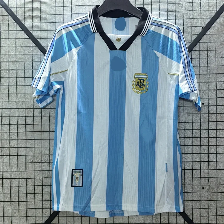 Retro national team series 06 Brazil 04 Portugal France Argentina Germany home and away short-sleeved and long-sleeved(pic6) Retro national team series 06 Brazil 04 Portugal France Argentina Germany home and away short-sleeved and long-sleeved