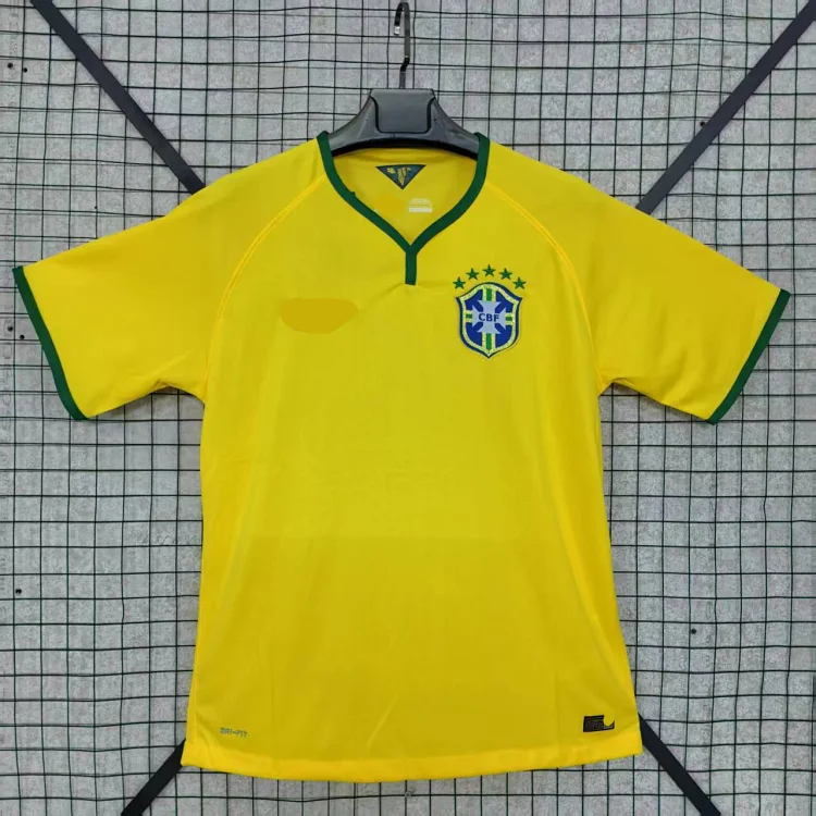 Retro national team series 06 Brazil 04 Portugal France Argentina Germany home and away short-sleeved and long-sleeved(pic23) Retro national team series 06 Brazil 04 Portugal France Argentina Germany home and away short-sleeved and long-sleeved