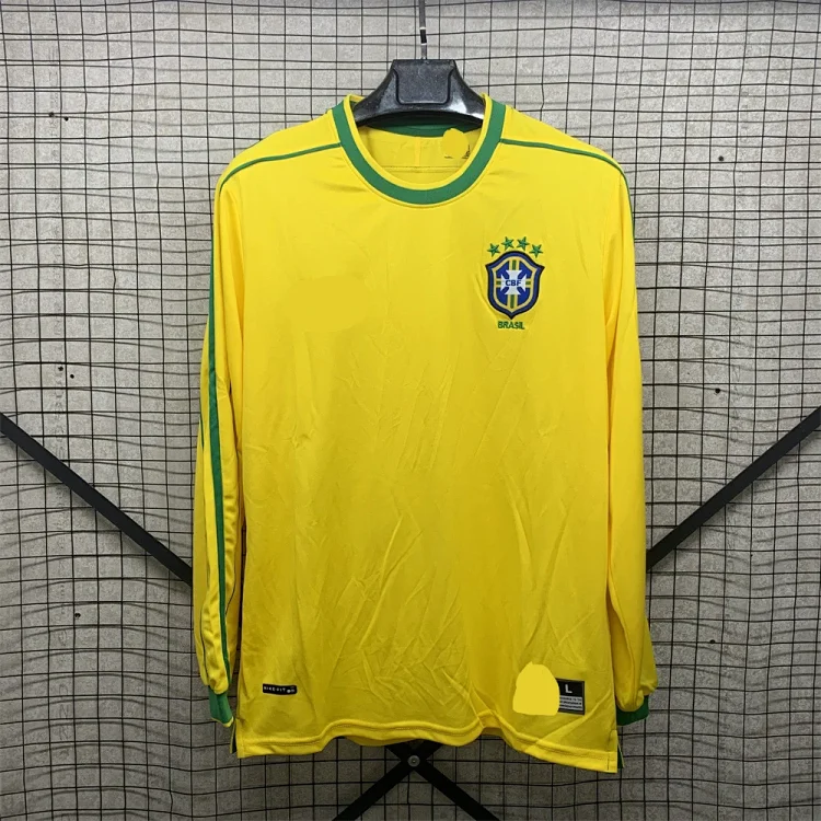 Retro national team series 06 Brazil 04 Portugal France Argentina Germany home and away short-sleeved and long-sleeved(pic14) Retro national team series 06 Brazil 04 Portugal France Argentina Germany home and away short-sleeved and long-sleeved