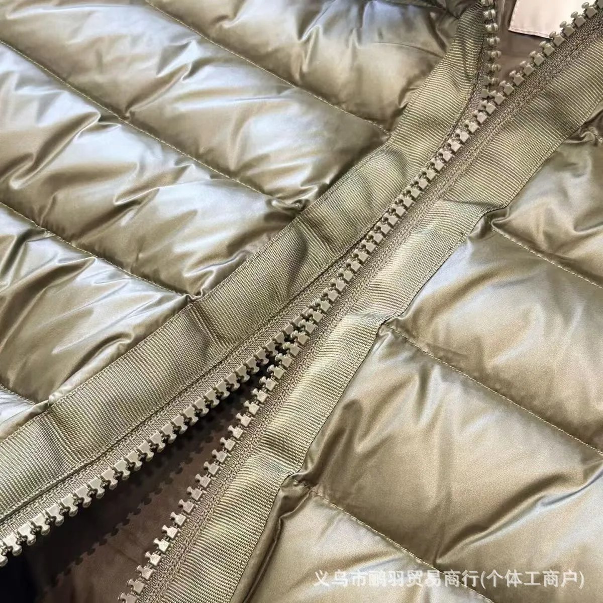 Moncler Hybrid Knit-Panel Down Jacket Navy - 18
