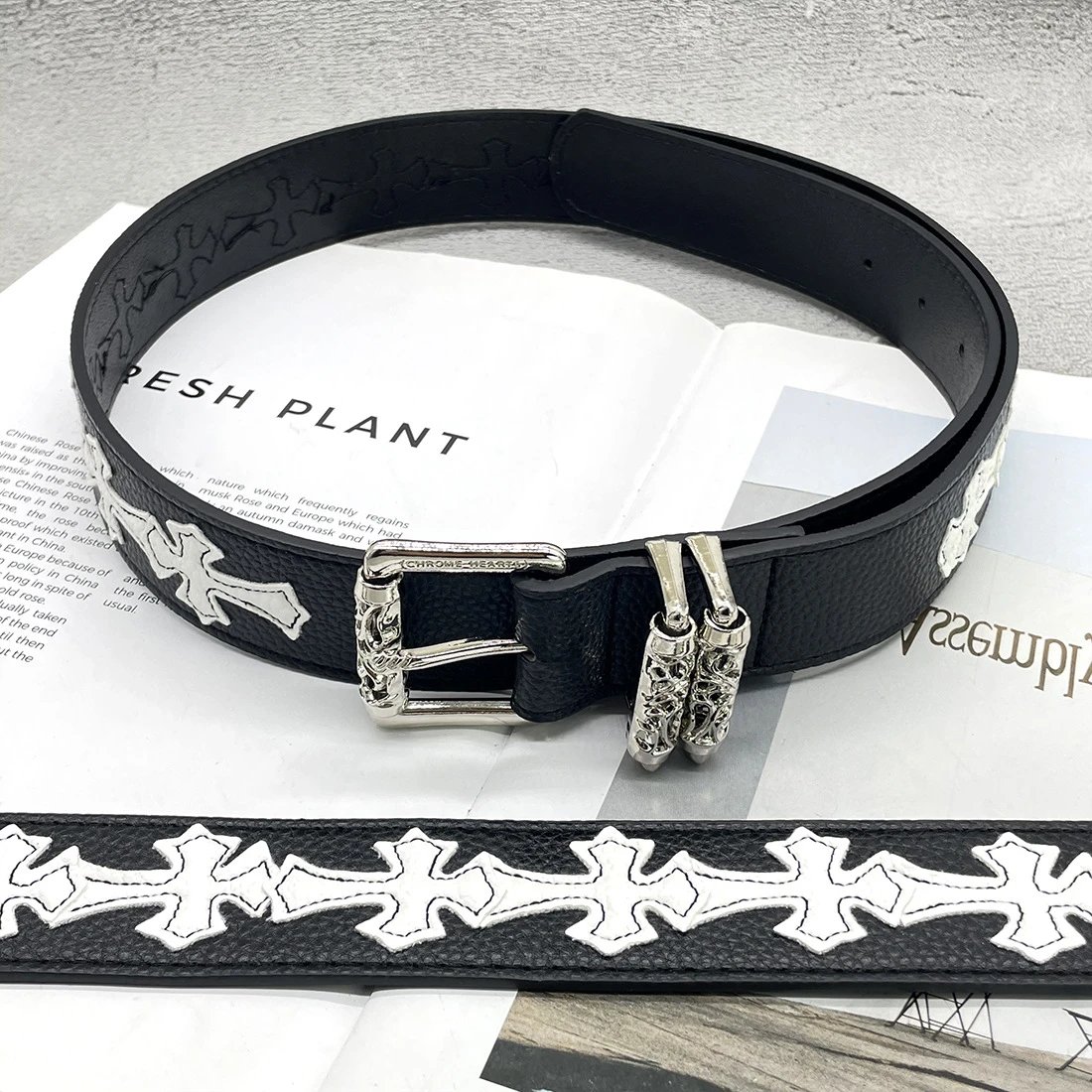 【15个白色十字-加厚滚轮】克罗CH圣剑心皮带