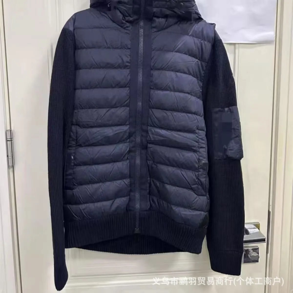 Moncler Hybrid Knit-Panel Down Jacket Navy - 19