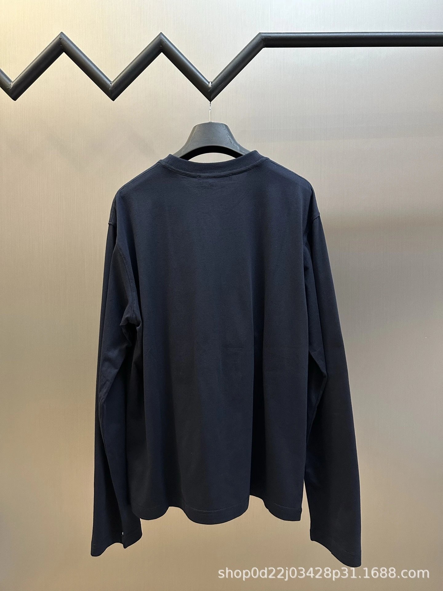 Letter Embroidery Long Sleeve T-Shirt photo 7