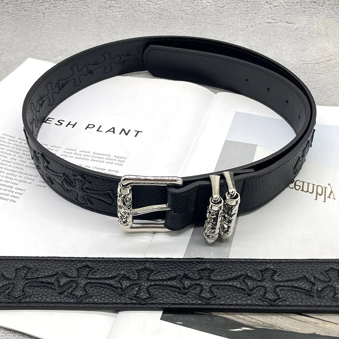 【15个黑色十字-加厚滚轮】克罗CH圣剑心皮带