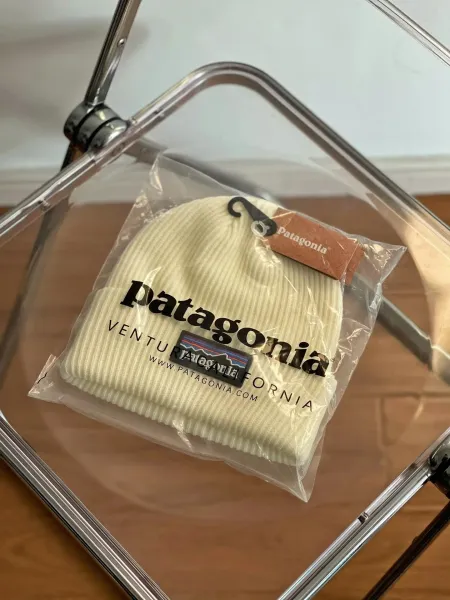 Patagonia Fisherman Beanie Cream Beanie - 1