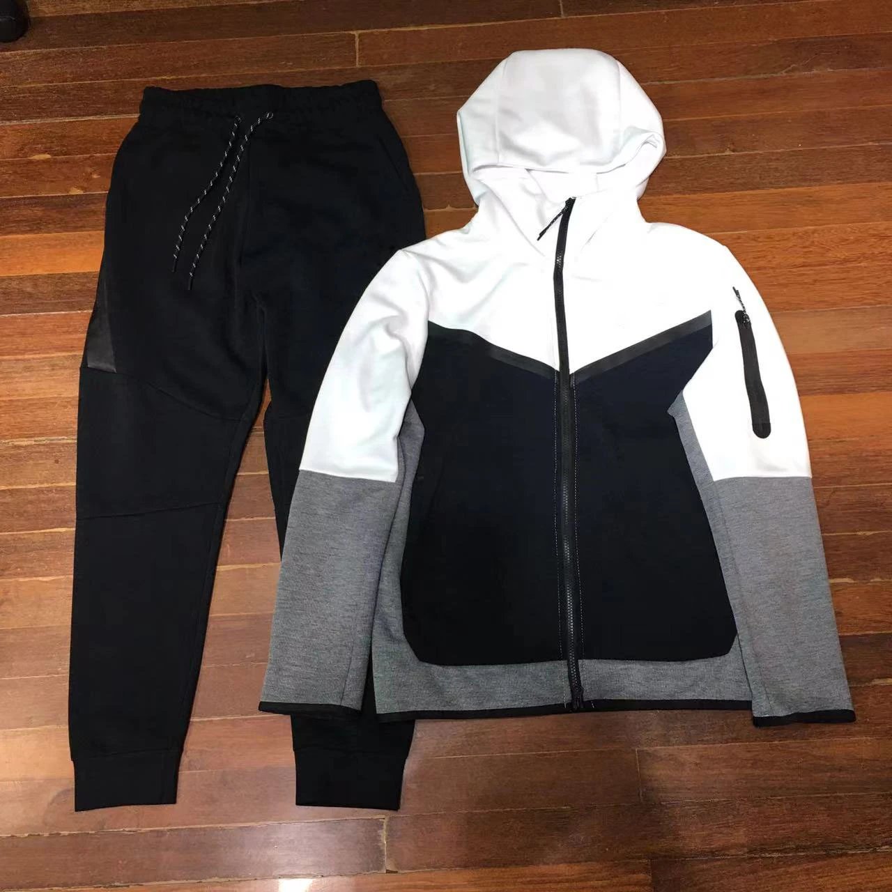 Nike Tech Fleece Windrunner Hoodie and Sweatpants Set Gray/Black Tracksuit - 10