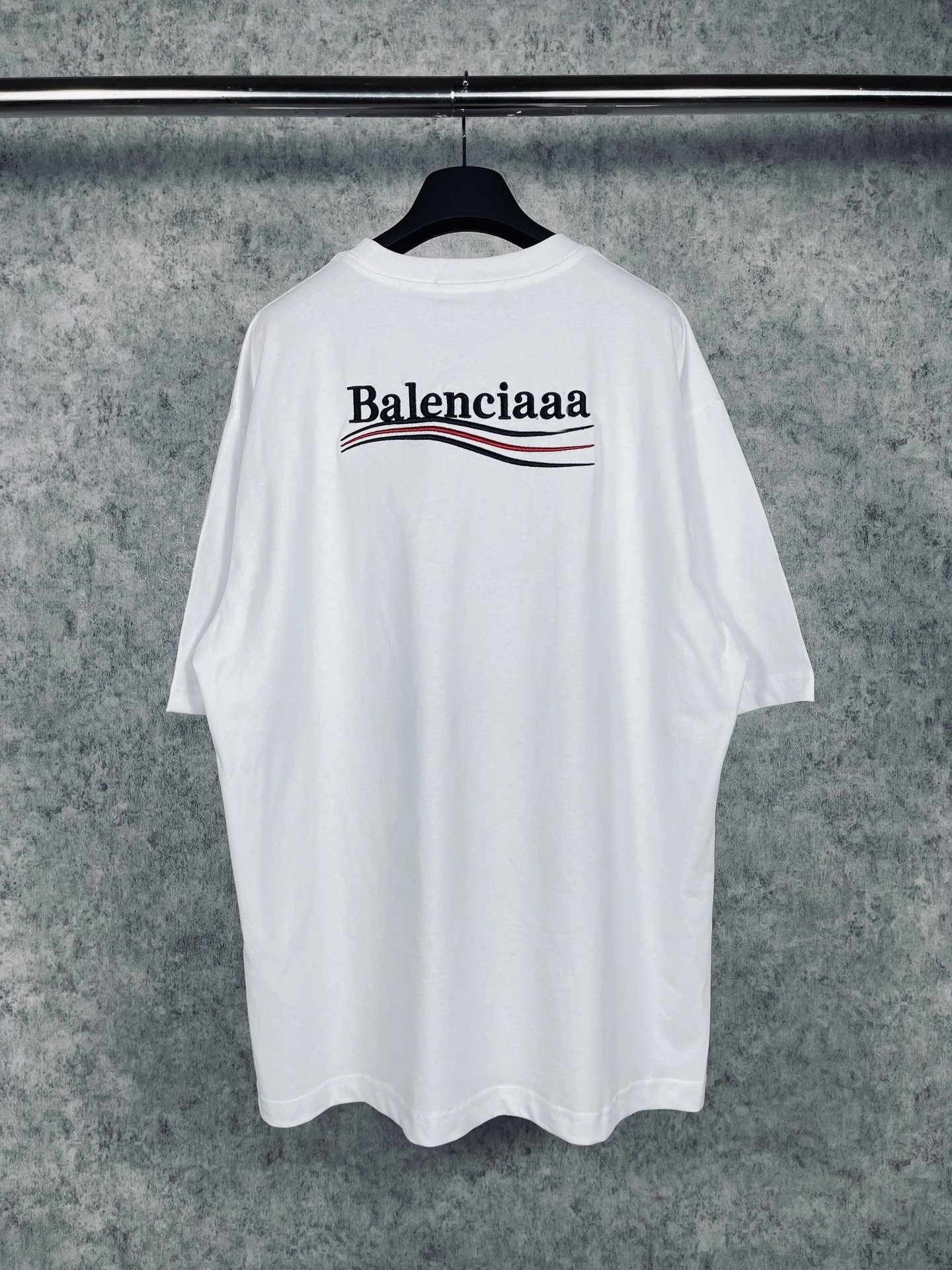 Balenciaga Logo Wave T-Shirt Khaki - 11