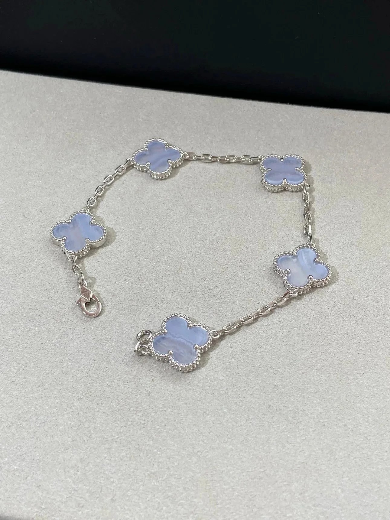 Unbranded Jewelry Four-Leaf Clover Chain Bracelet image 12