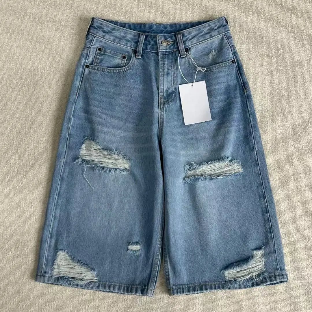 Distressed Washed Cropped Jeans photo 2