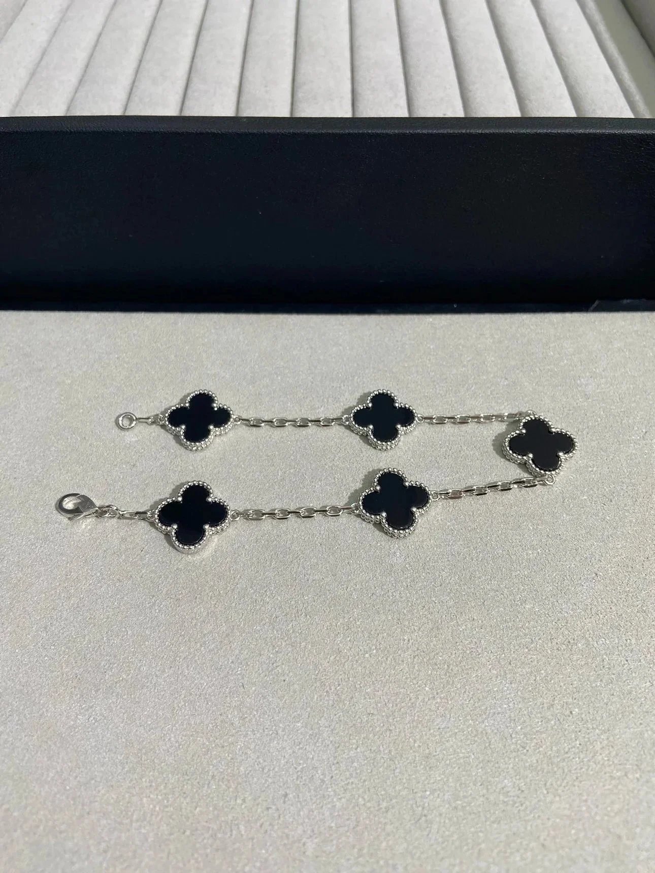 Unbranded Jewelry Four-Leaf Clover Chain Bracelet image 14