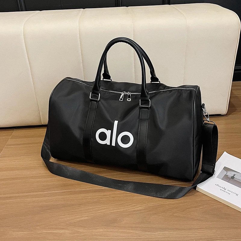Shoulder Crossbody Travel Bag photo 2