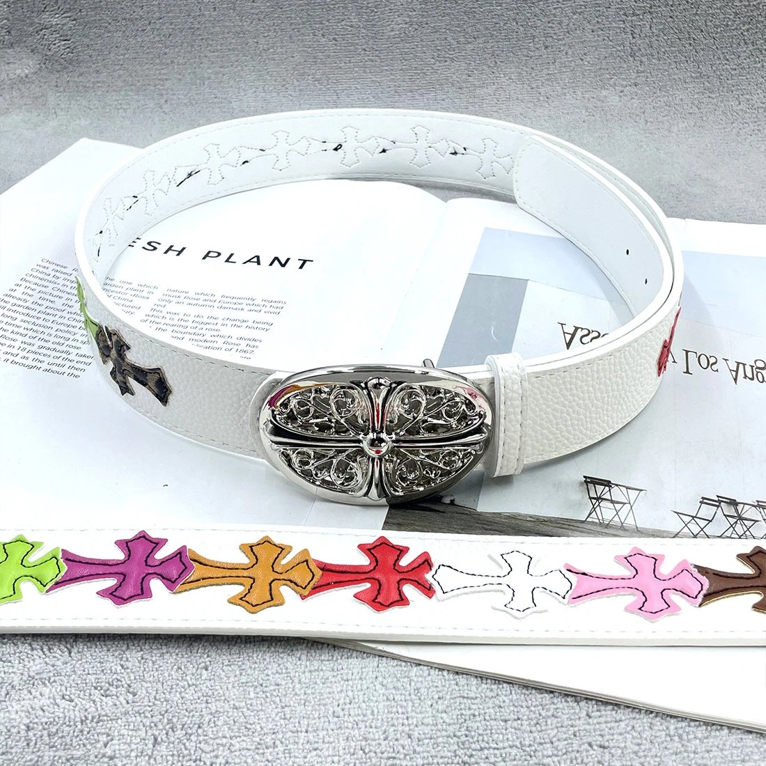 【15个彩色十字白底，圆十字】皮带