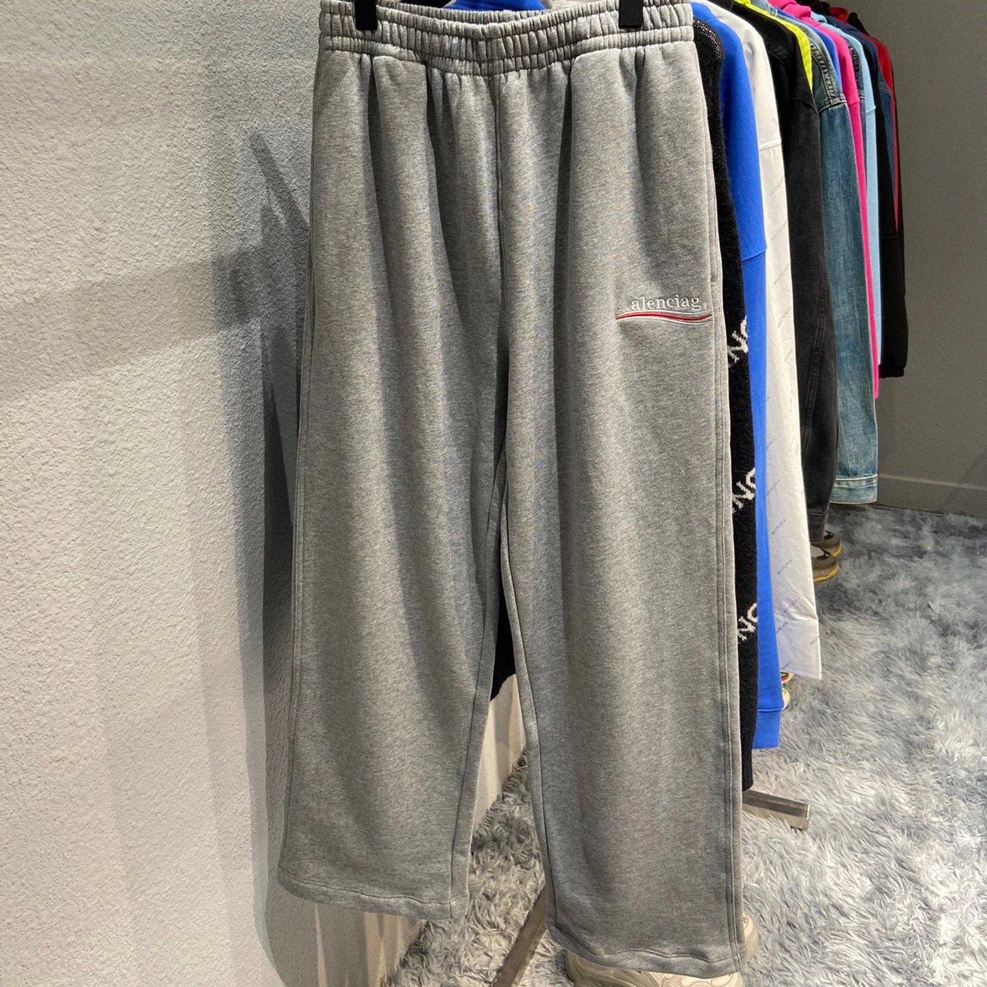 Unbranded Trousers Drawstring wide-leg with embroidered stripe detail image 3