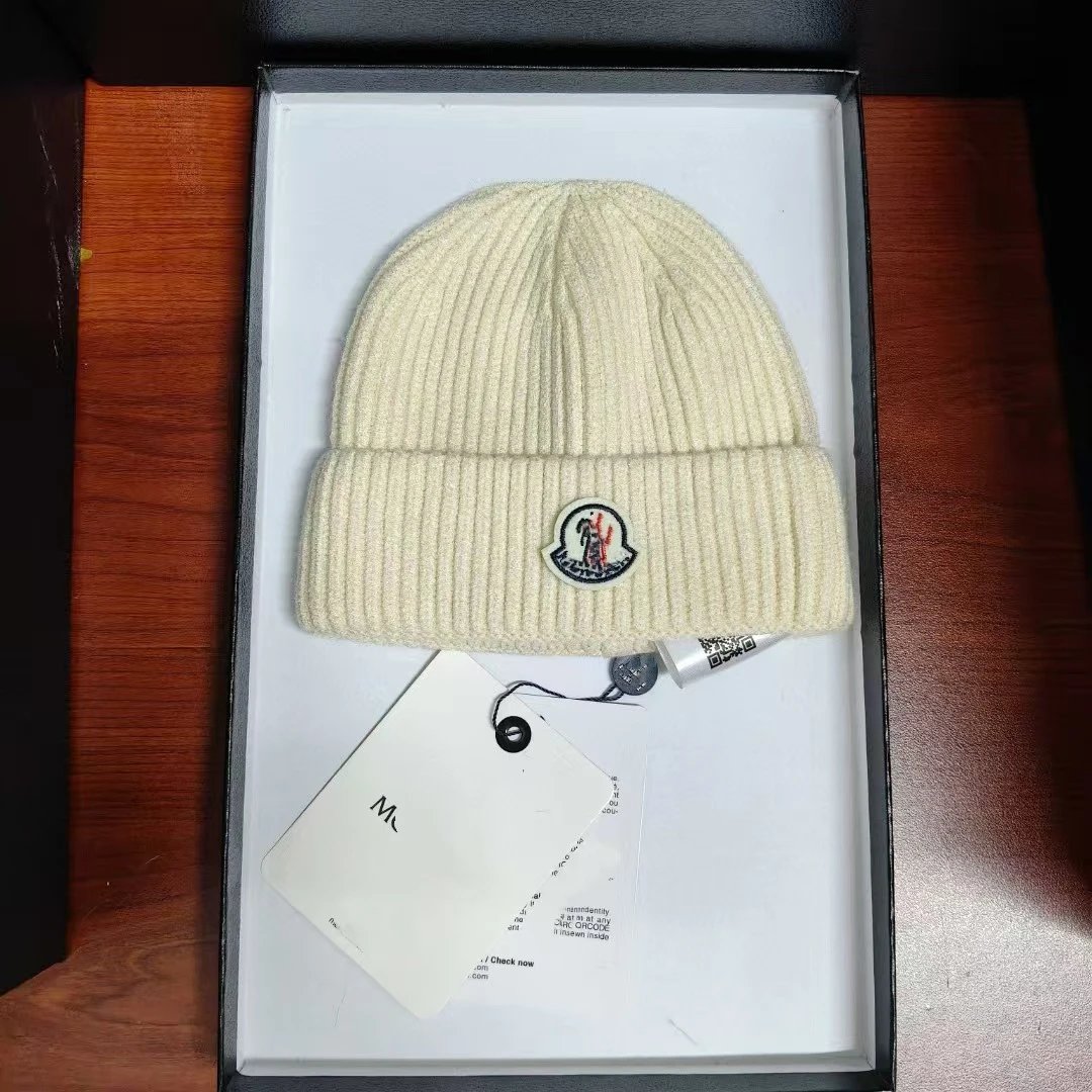 Knit Beanie Hat photo 3