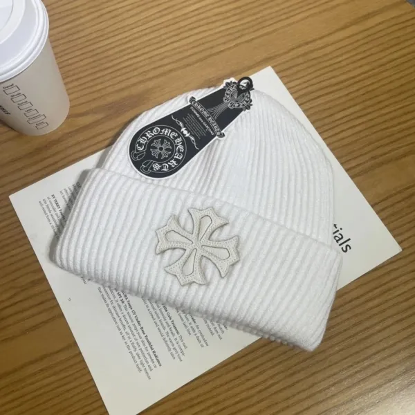Chrome Hearts x Comme des Garçons Cross Embroidered Beanie White - 1