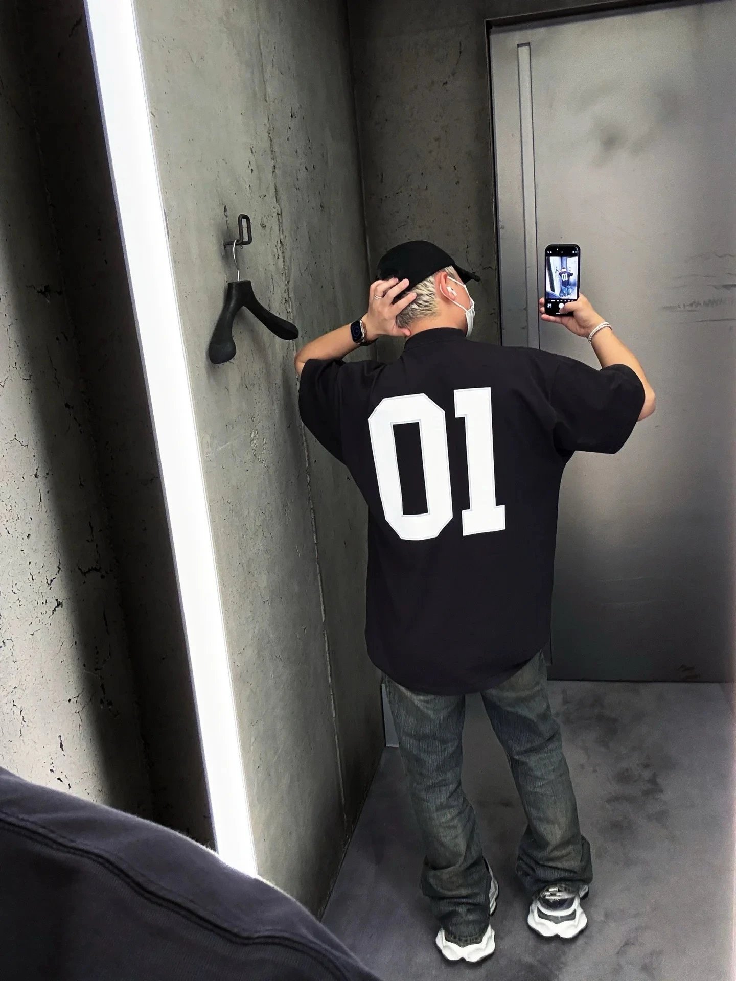 Balenciaga Alenciac 01 Black Oversized Jersey - 19