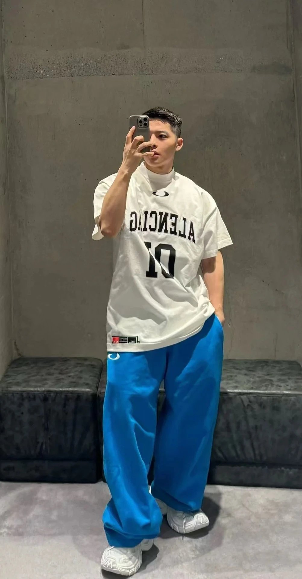 Balenciaga Alenciac 01 Black Oversized Jersey - 29